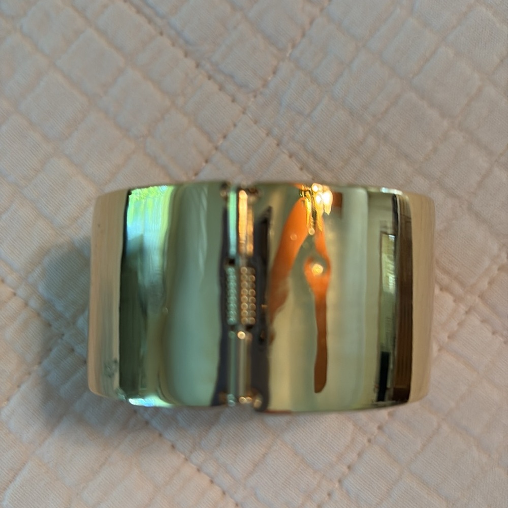 Bracelet - Picture 3 of 3